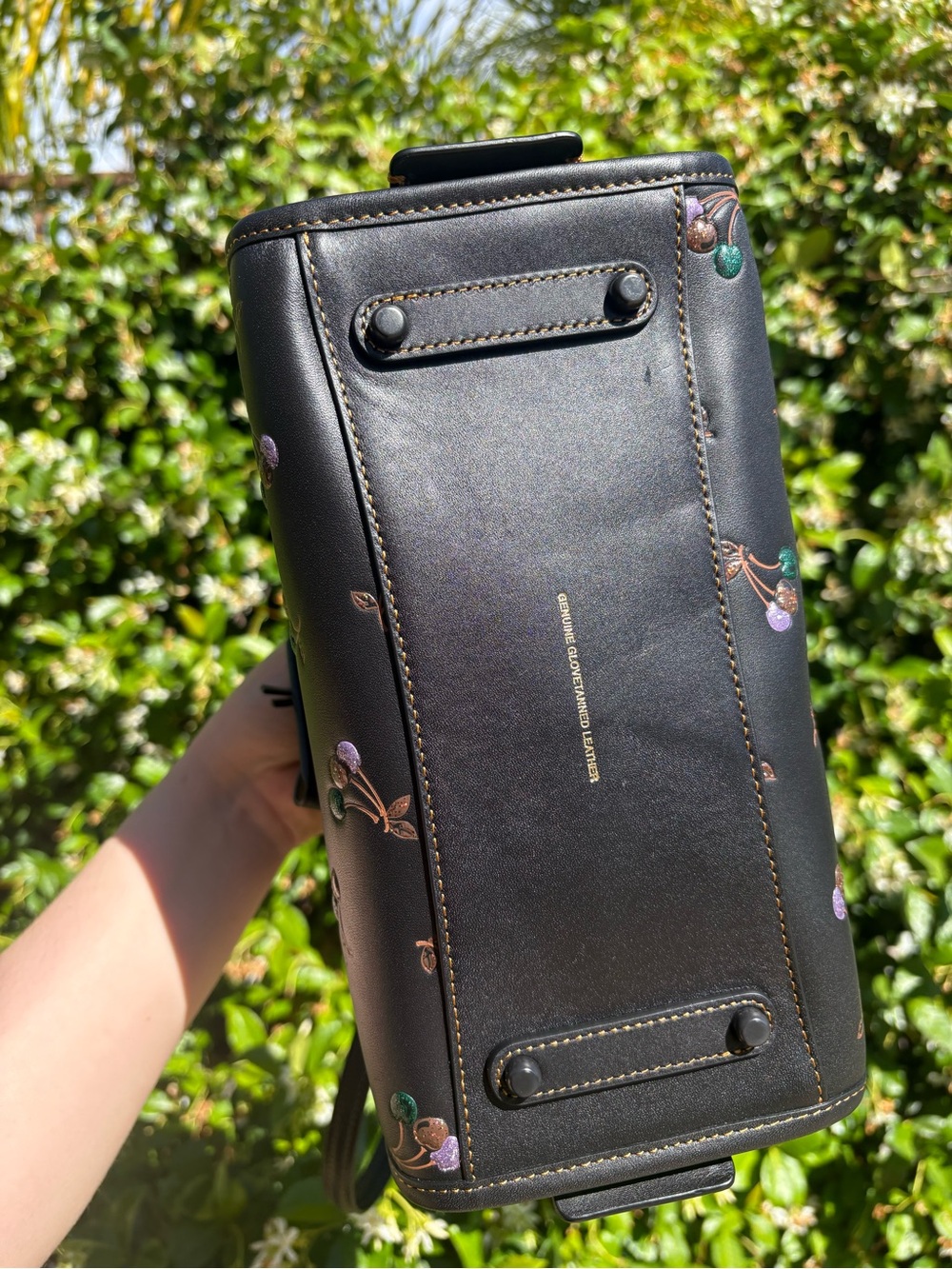 Coach Black Cherry 1941 Rogue 25 - Picture 5 of 8